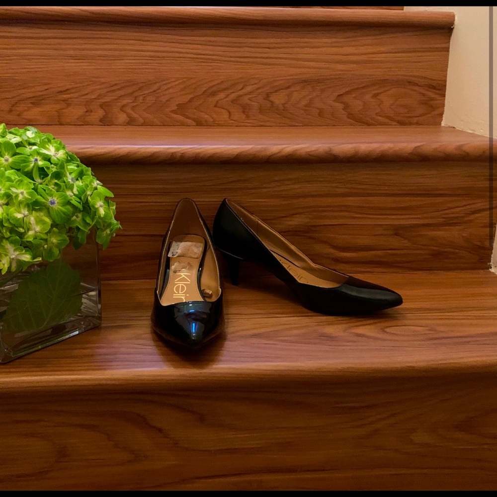 BLACK CALVIN CLEIN HIGHHEELS